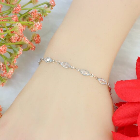 "New Beautiful Design Bracelet for Women/Girls, Gift, B795 - Picture 10 of 10